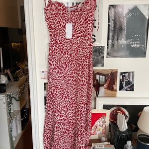 NWT Reformation Enya Dress - Love Print